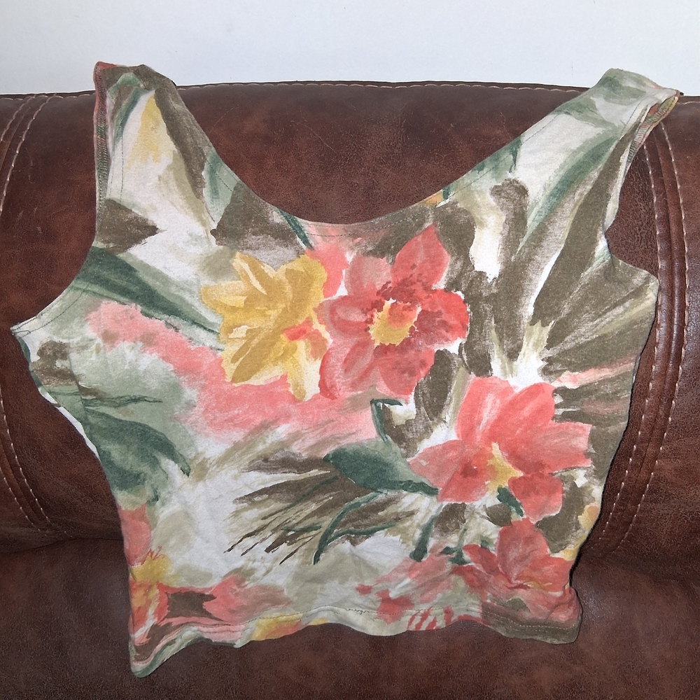 Floral Sleeveless Top